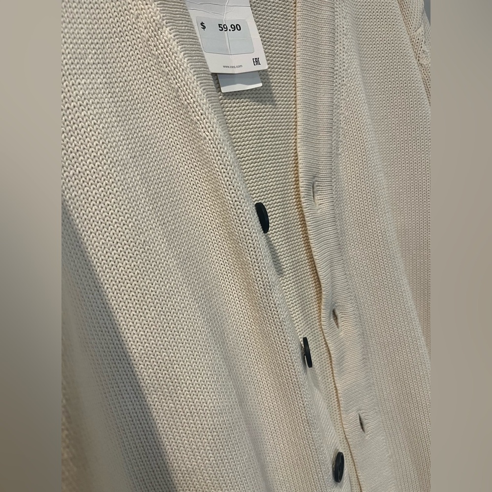 Zara Cream Button-Up Cardigan - Picture 2 of 6